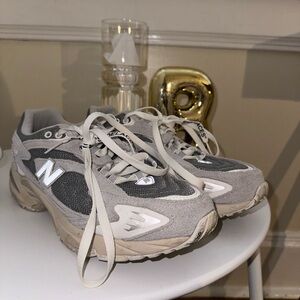 New Balance Gray Sneakers